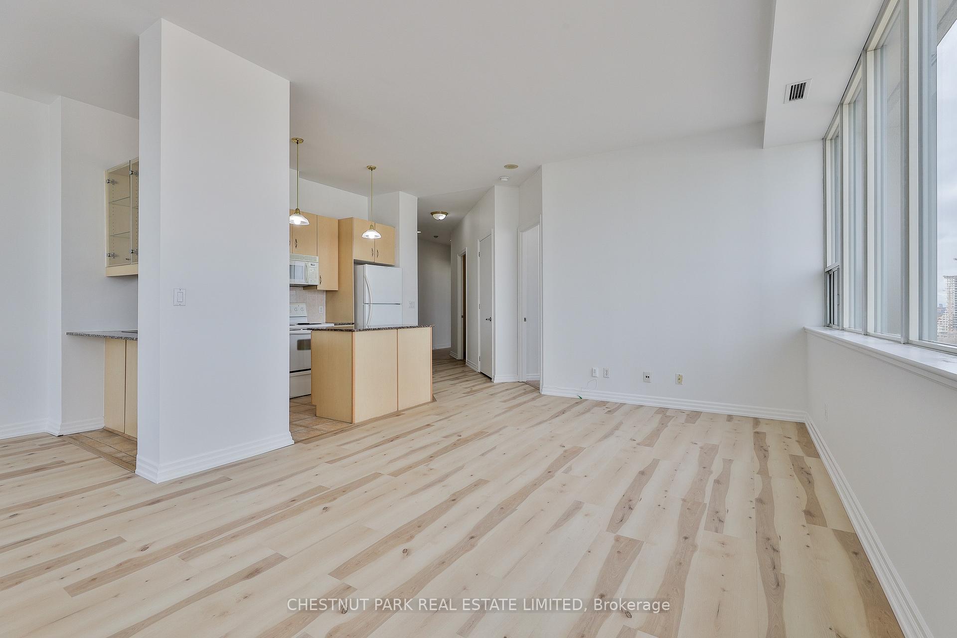 Photo 14 of Unit 1108, 797 Don Mills Road, Toronto, Flemingdon Park — HOMEH