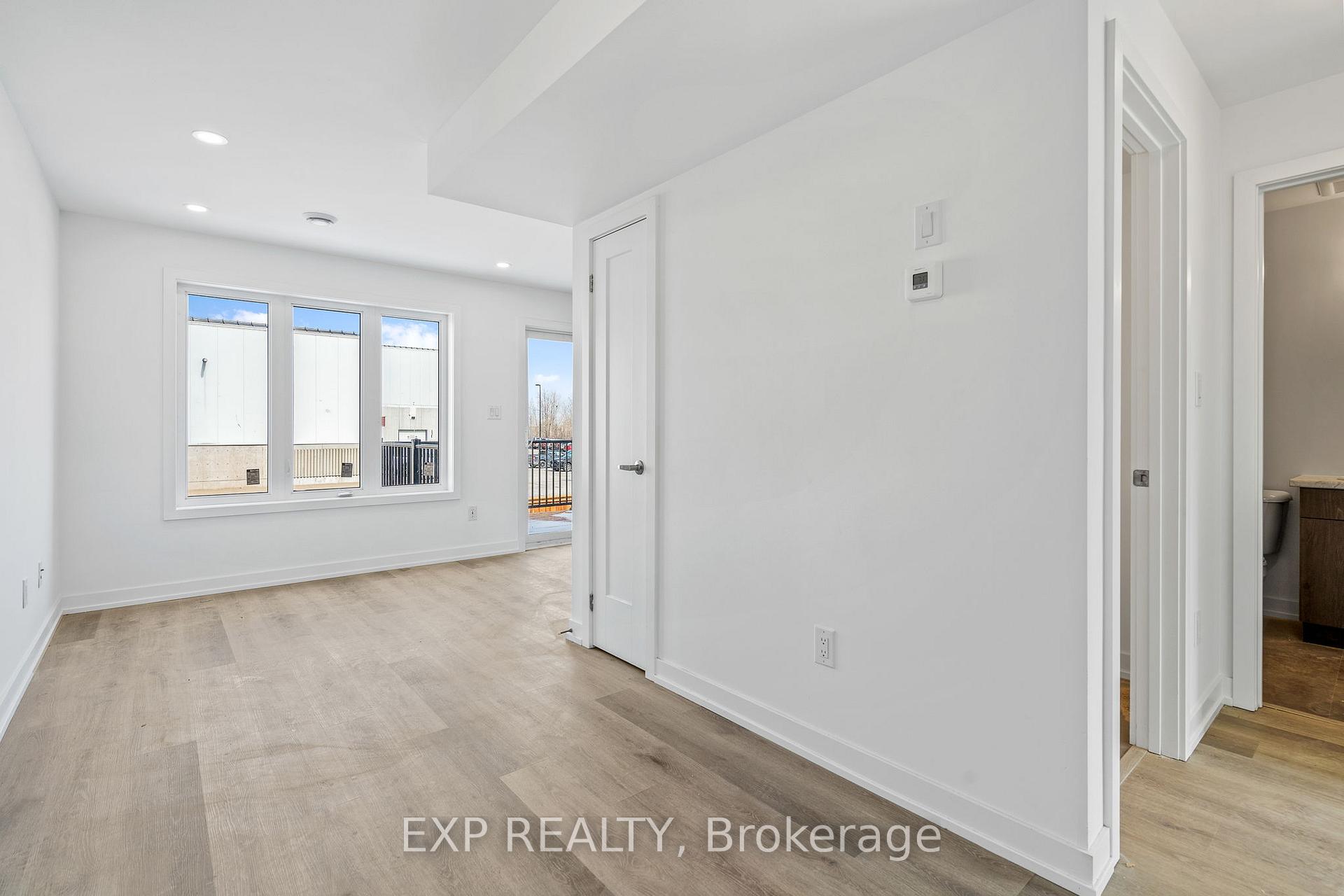 Photo 9 of Unit 624, 4263 Fourth Avenue, Niagara Falls, Downtown — HOMEH