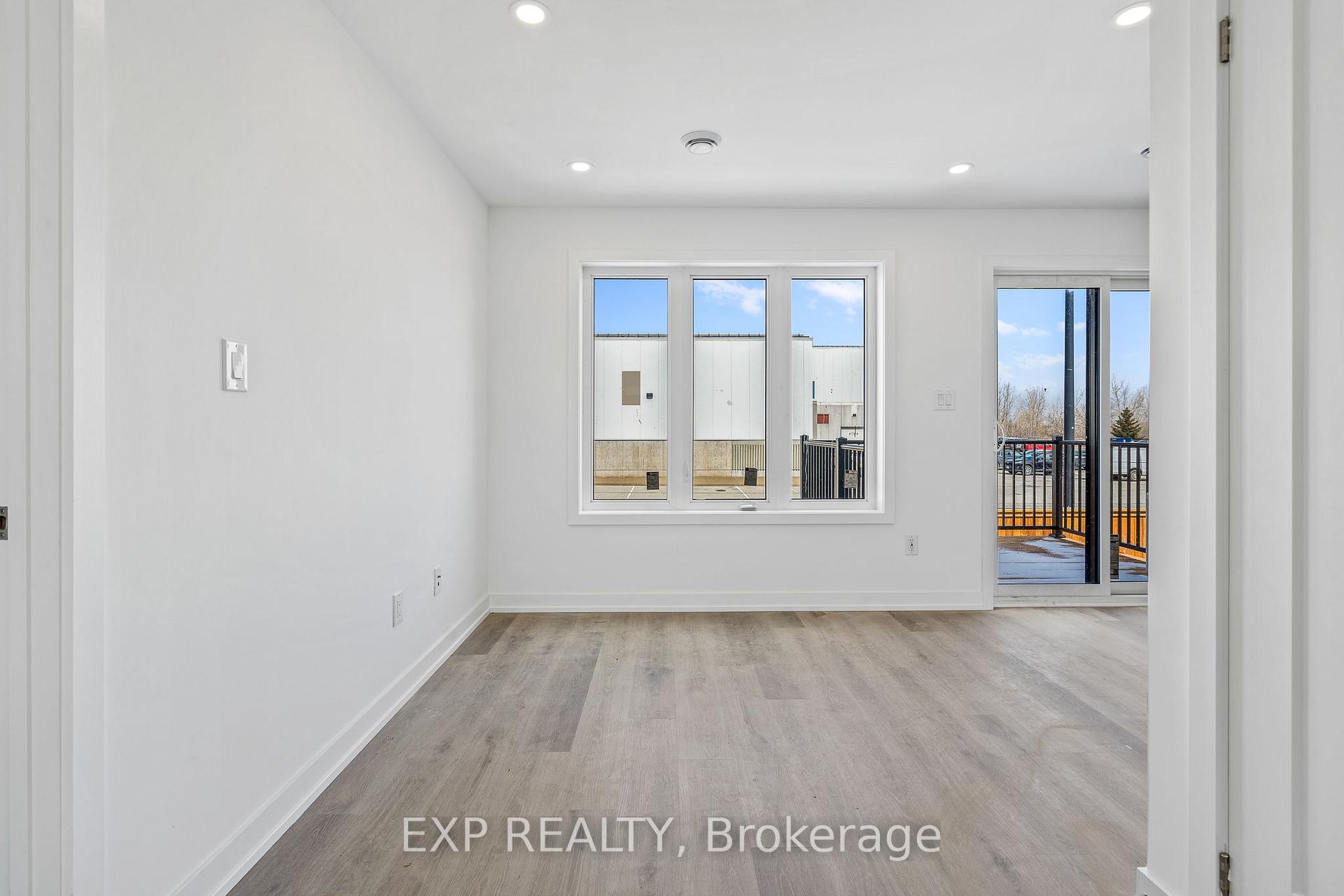 Photo 10 of Unit 624, 4263 Fourth Avenue, Niagara Falls, Downtown — HOMEH