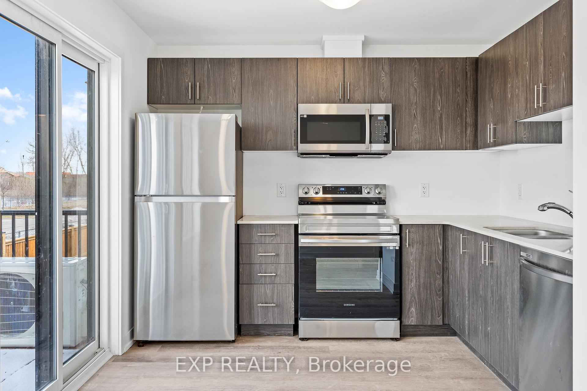 Photo 8 of Unit 624, 4263 Fourth Avenue, Niagara Falls, Downtown — HOMEH