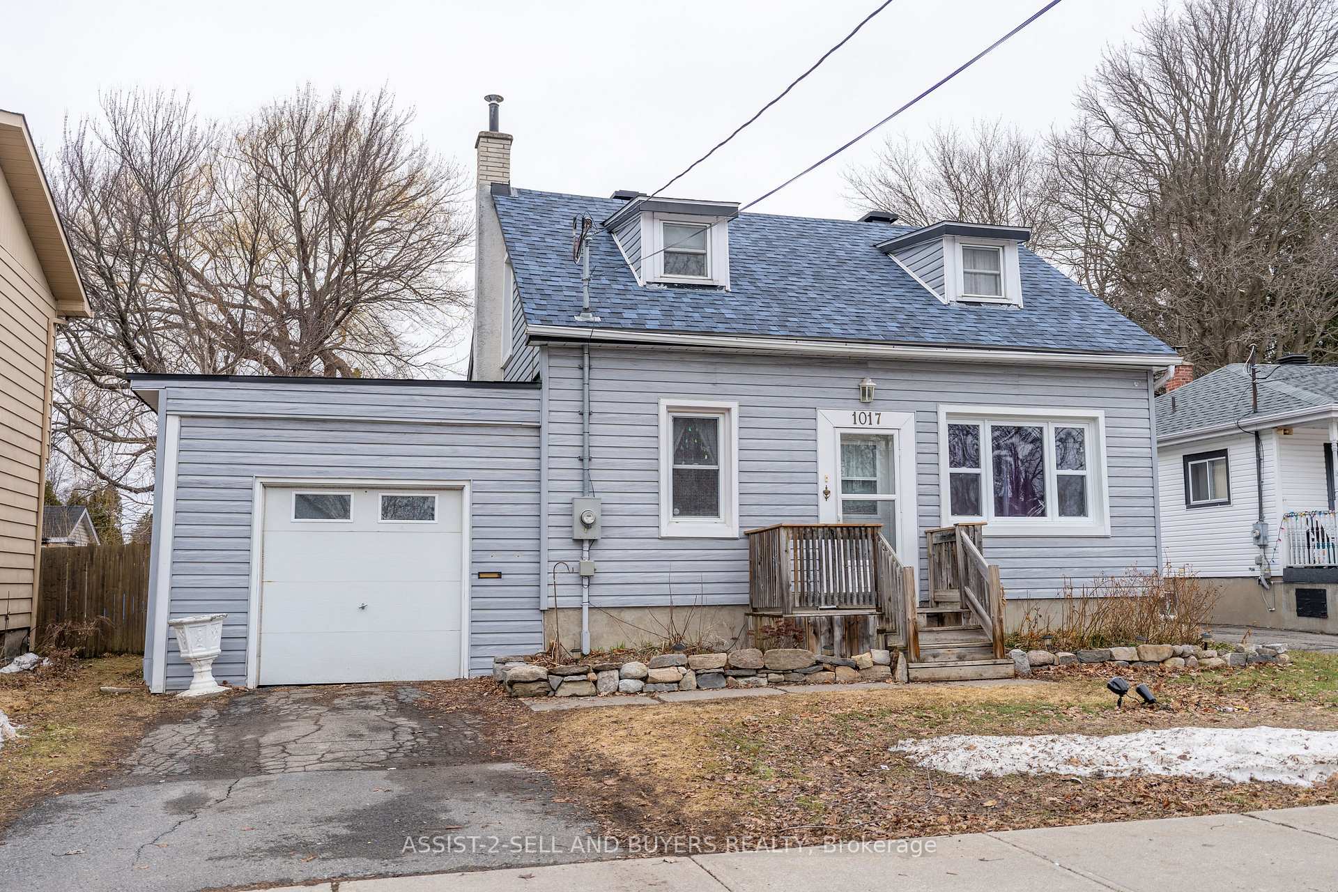 Photo 1 of 1017 Osborne Avenue, Cornwall — HOMEH