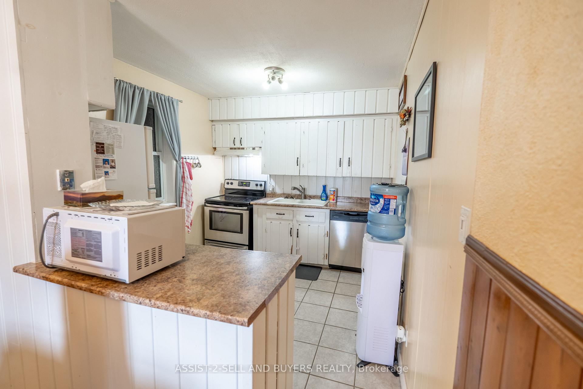 Photo 7 of 1017 Osborne Avenue, Cornwall — HOMEH
