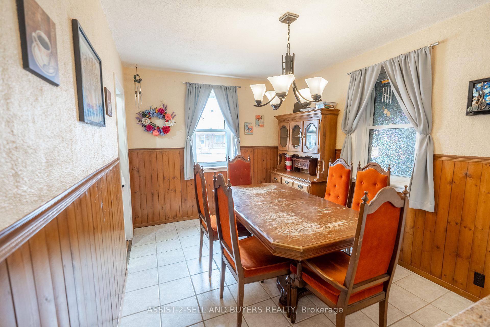 Photo 10 of 1017 Osborne Avenue, Cornwall — HOMEH