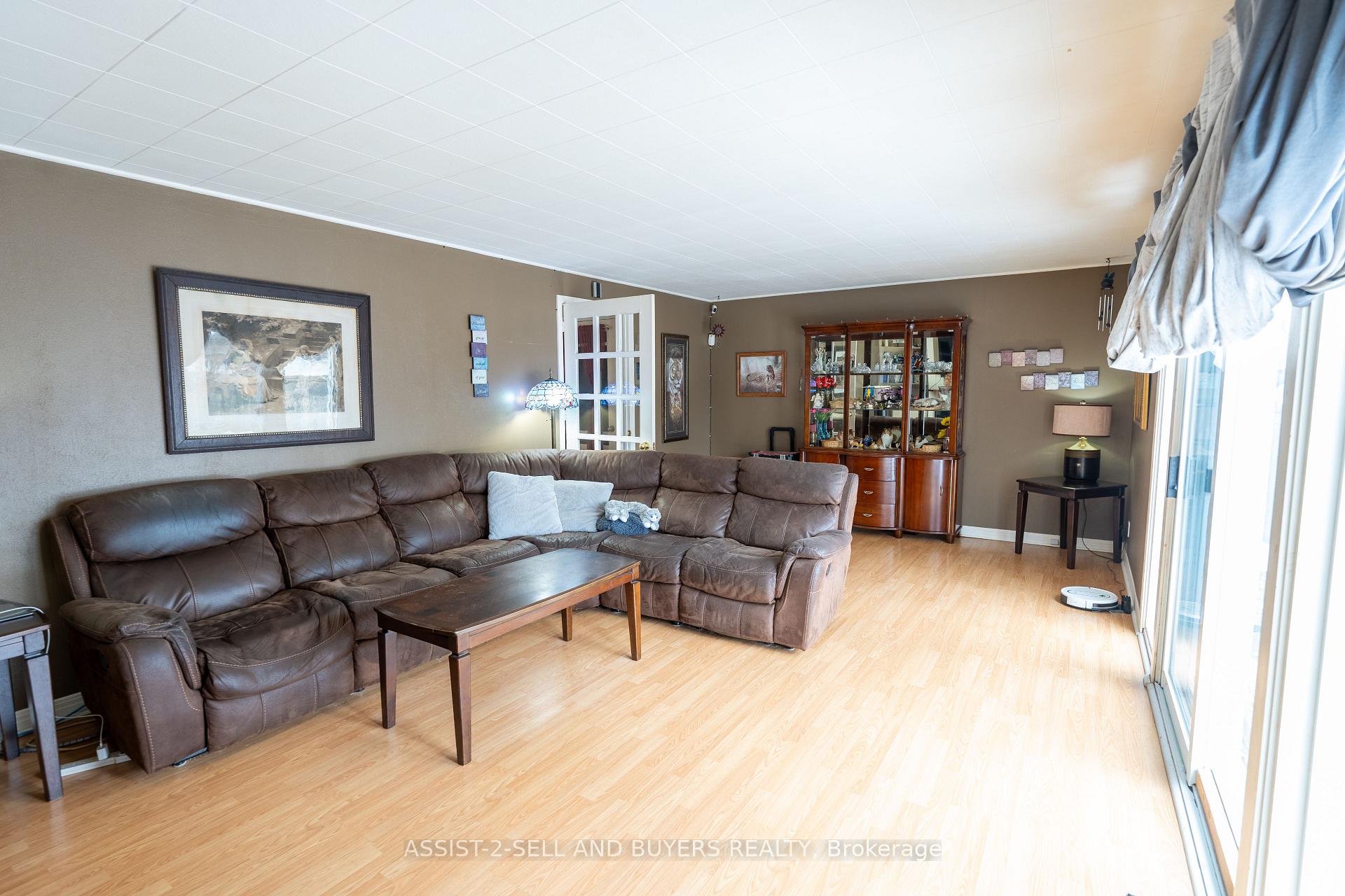Photo 22 of 1017 Osborne Avenue, Cornwall — HOMEH