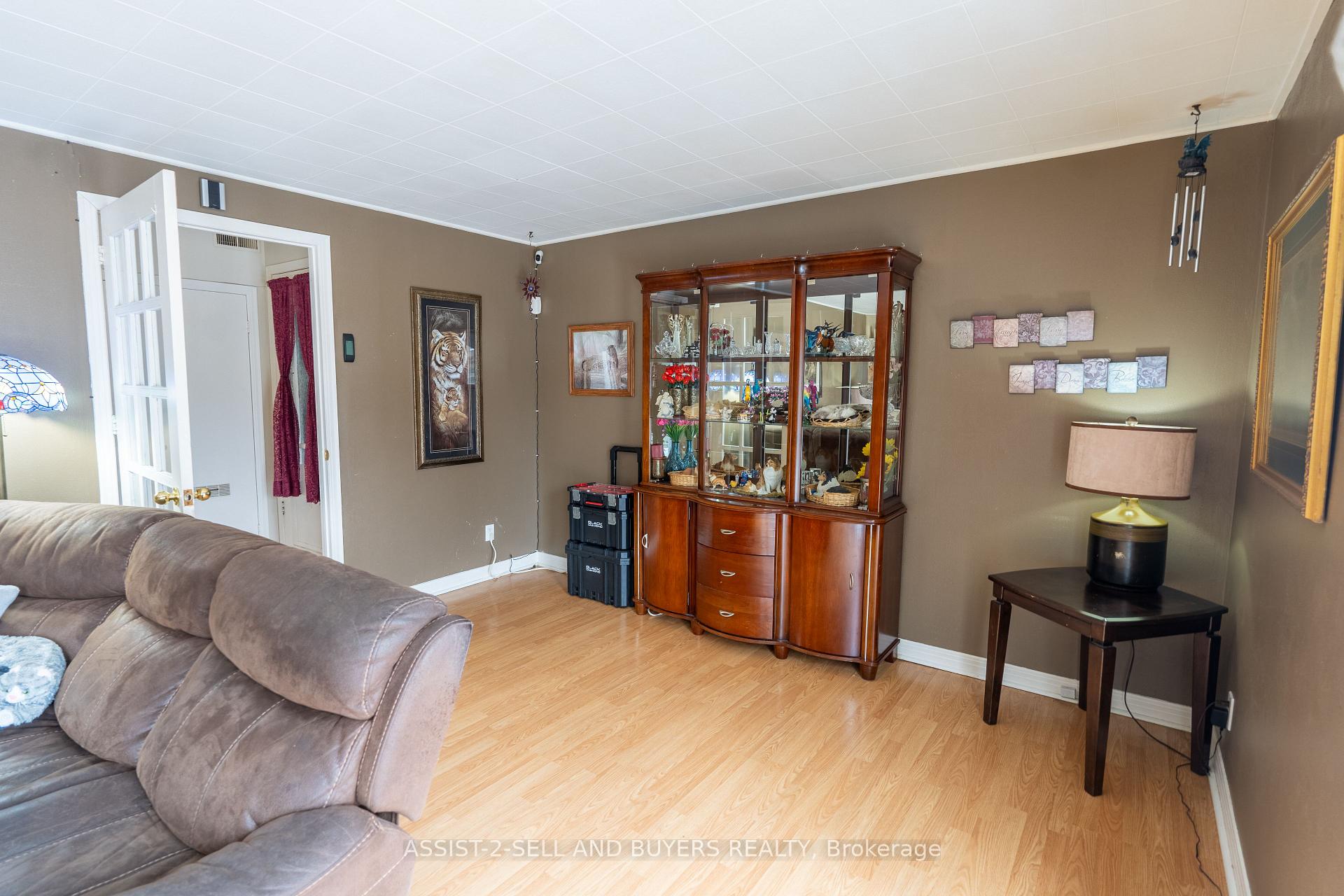 Photo 23 of 1017 Osborne Avenue, Cornwall — HOMEH