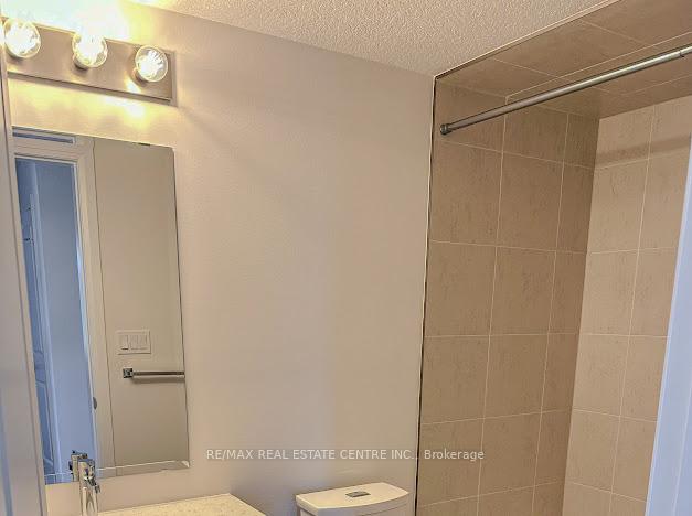 Photo 10 of 86 Thatcher Drive, Guelph, Kortright East — HOMEH