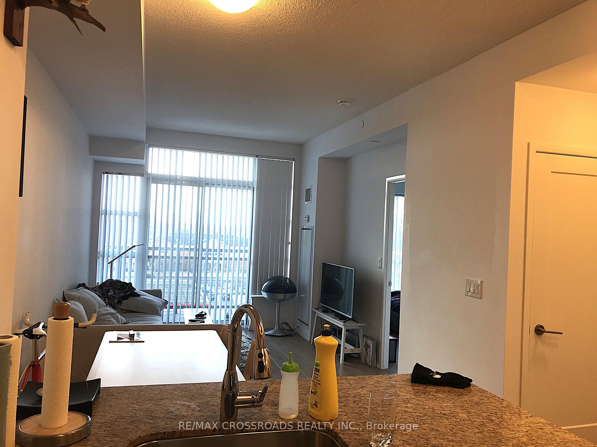 Photo 4 of Unit 636, 540 Bur Oak Avenue, Markham, Berczy — HOMEH