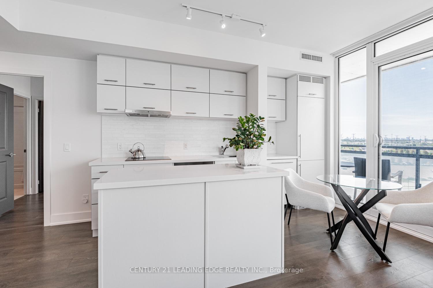 Photo 3 of Unit 1012, 8081 Birchmount Rd, Markham, Unionville — HOMEH
