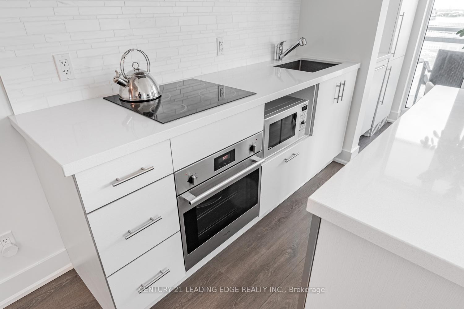 Photo 9 of Unit 1012, 8081 Birchmount Rd, Markham, Unionville — HOMEH