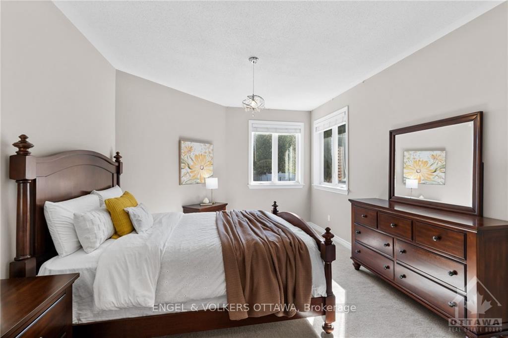 Photo 14 of 600 Woodbriar Way, Ottawa, Blossom Park/Kemp Park/Findlay Creek — HOMEH
