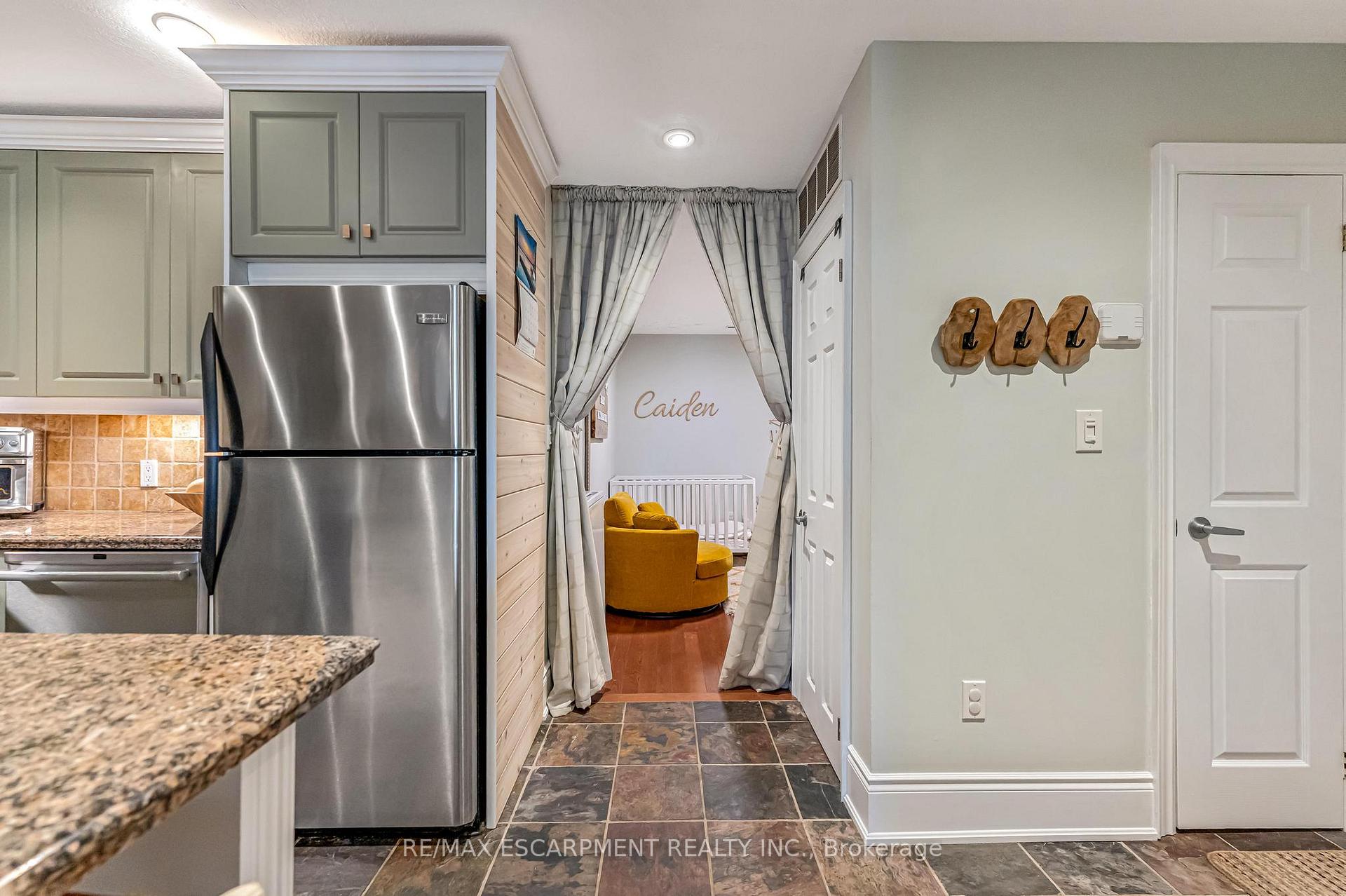 Photo 3 of Unit 304, 283 King Street E, Hamilton, Beasley — HOMEH