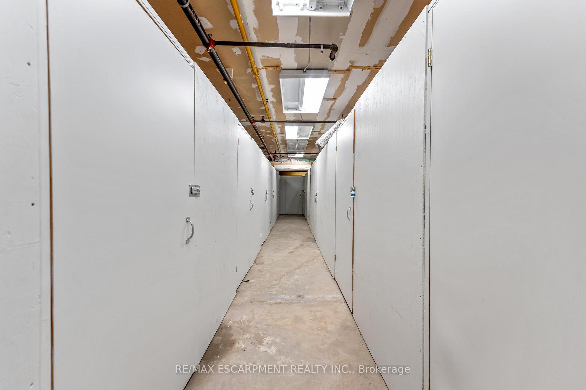 Photo 8 of Unit 304, 283 King Street E, Hamilton, Beasley — HOMEH