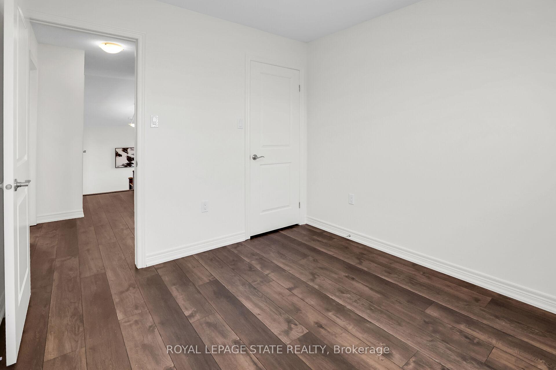 Photo 25 of Unit 1, 8 Lakelawn Road, Grimsby, Grimsby Beach — HOMEH