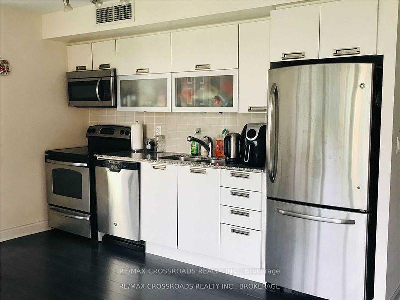 Photo 4 of Unit 802, 28 Ted Rogers Way, Toronto, Church-Yonge Corridor — HOMEH