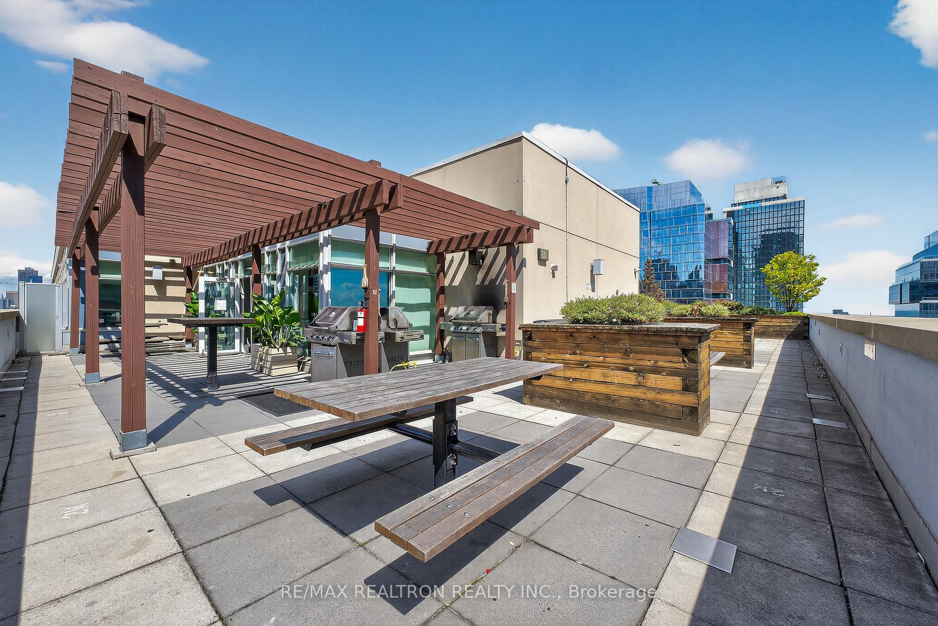 Photo 26 of Unit 1601, 230 King Street E, Toronto, Moss Park — HOMEH