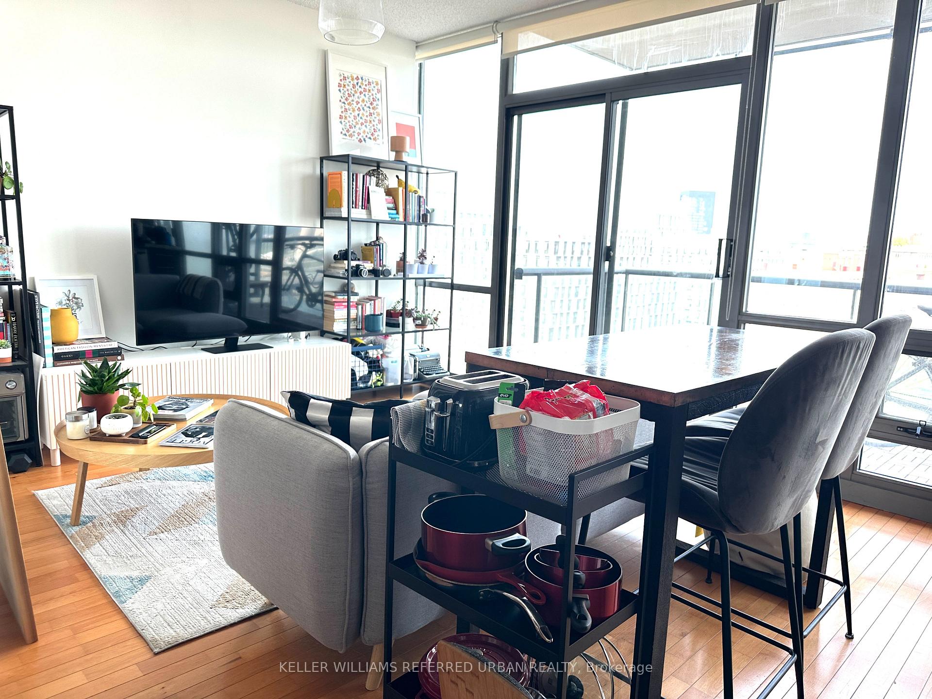 Photo 9 of Unit 1203, 33 Mill Street, Toronto, Waterfront Communities — HOMEH