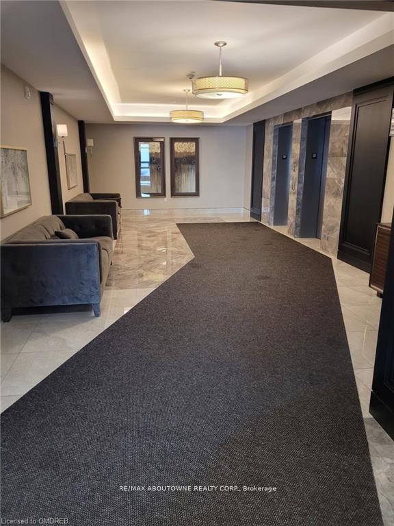 Photo 6 of Unit 510, 101 Shoreview Place, Hamilton, Stoney Creek — HOMEH