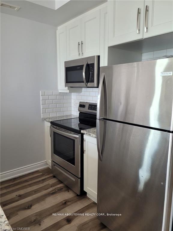 Photo 11 of Unit 510, 101 Shoreview Place, Hamilton, Stoney Creek — HOMEH