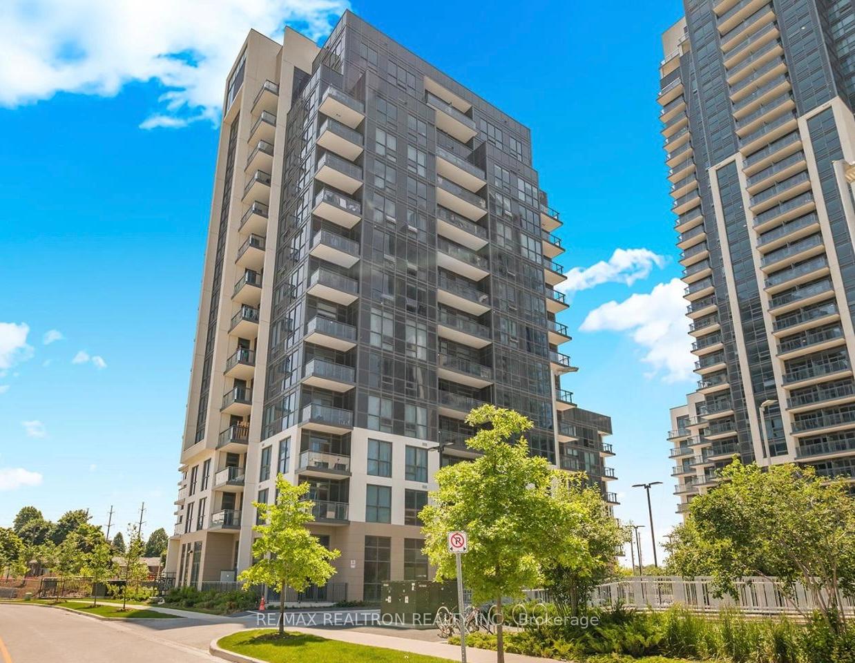 Front of Unit 702, 10 Meadowglen Place