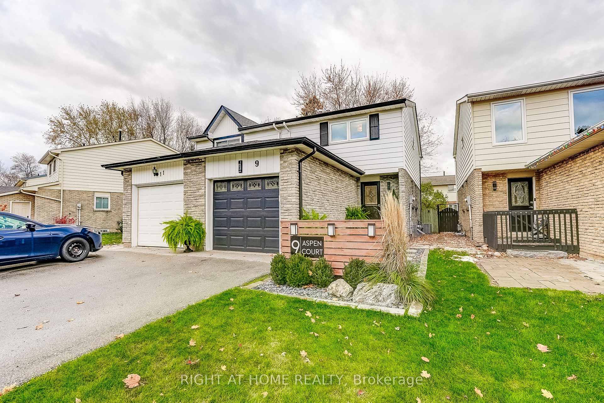 Photo 3 of 9 Aspen Court, Hamilton, Waterdown — HOMEH