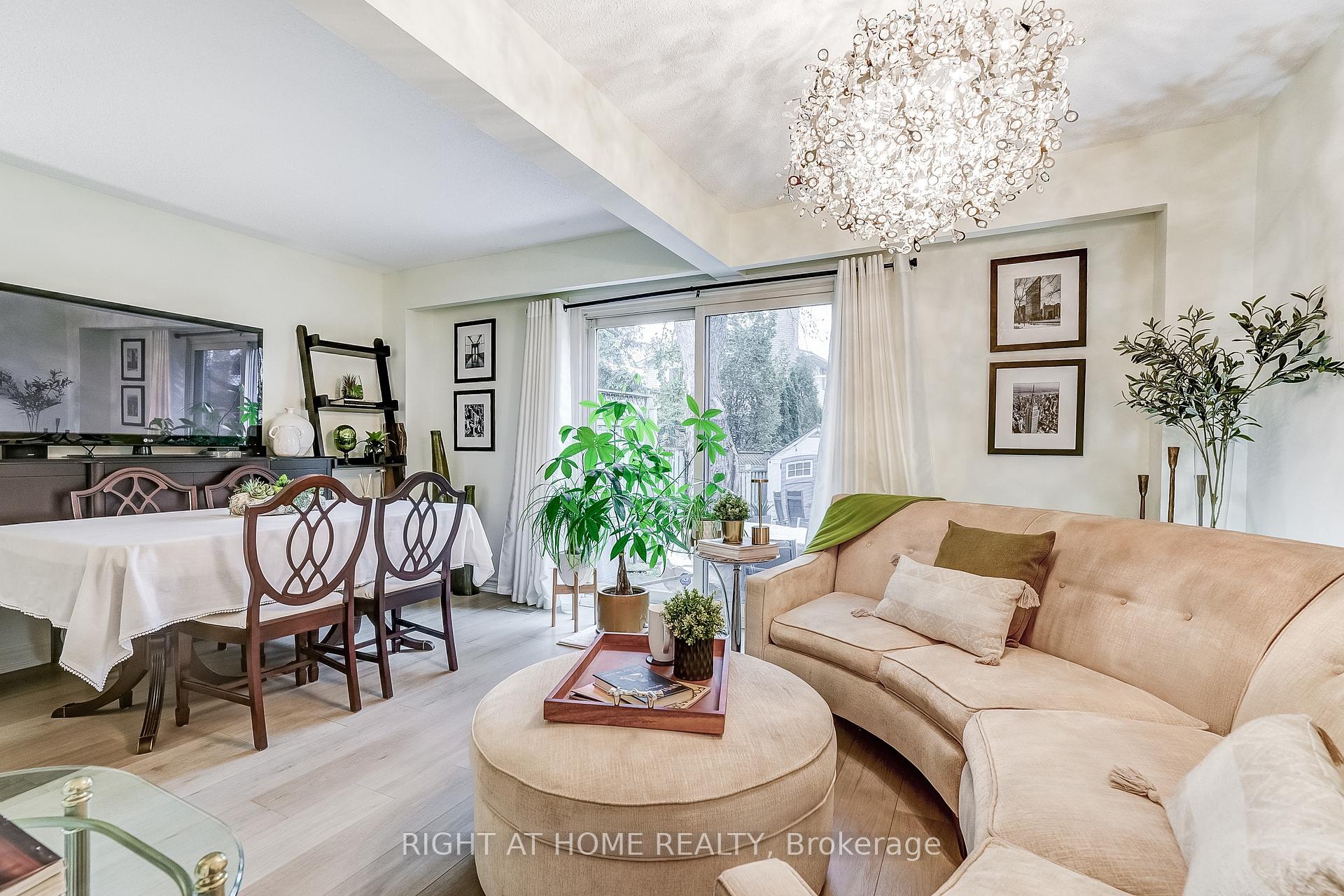 Photo 9 of 9 Aspen Court, Hamilton, Waterdown — HOMEH