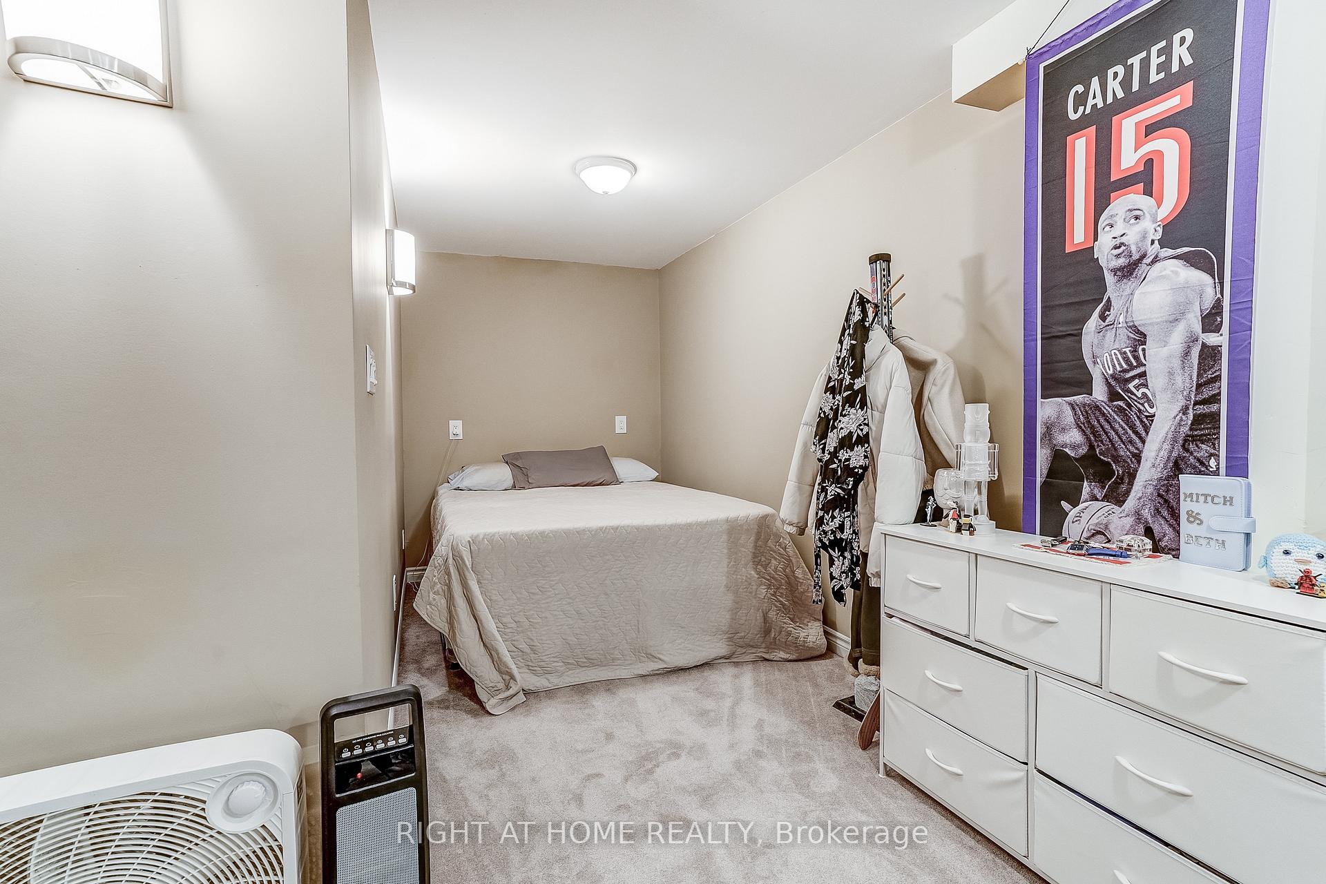 Photo 25 of 9 Aspen Court, Hamilton, Waterdown — HOMEH