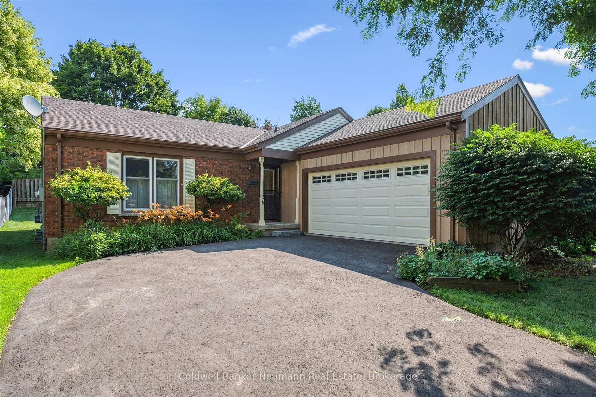 Photo 1 of 76 Shadybrook Crescent, Guelph, Kortright West — HOMEH