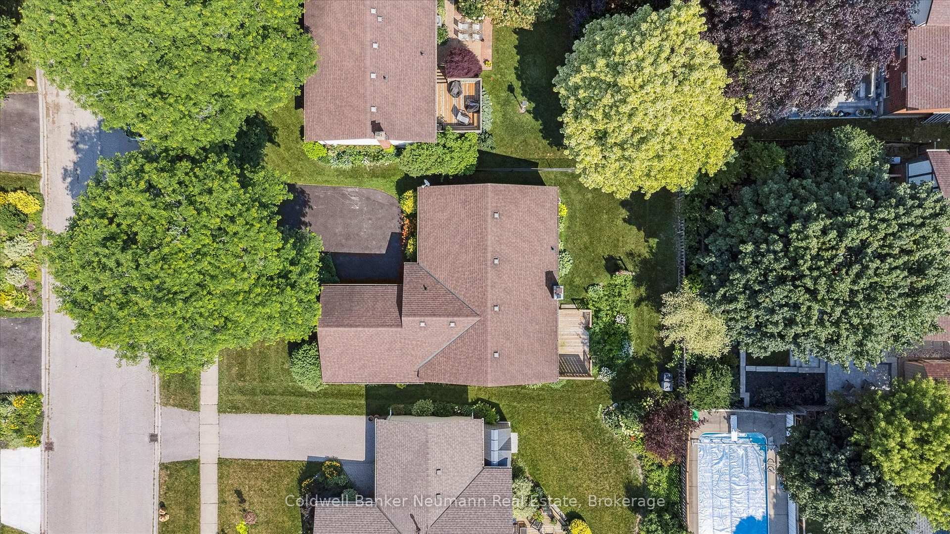Photo 32 of 76 Shadybrook Crescent, Guelph, Kortright West — HOMEH