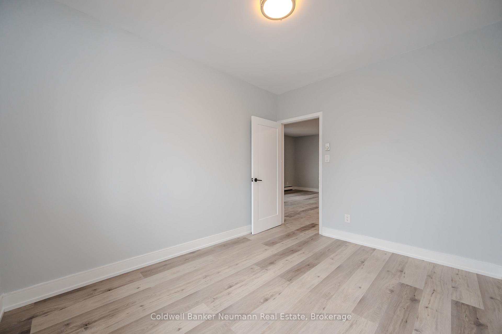 Photo 5 of Unit 5, 104 Elizabeth Street, Guelph, St. Patrick's Ward — HOMEH