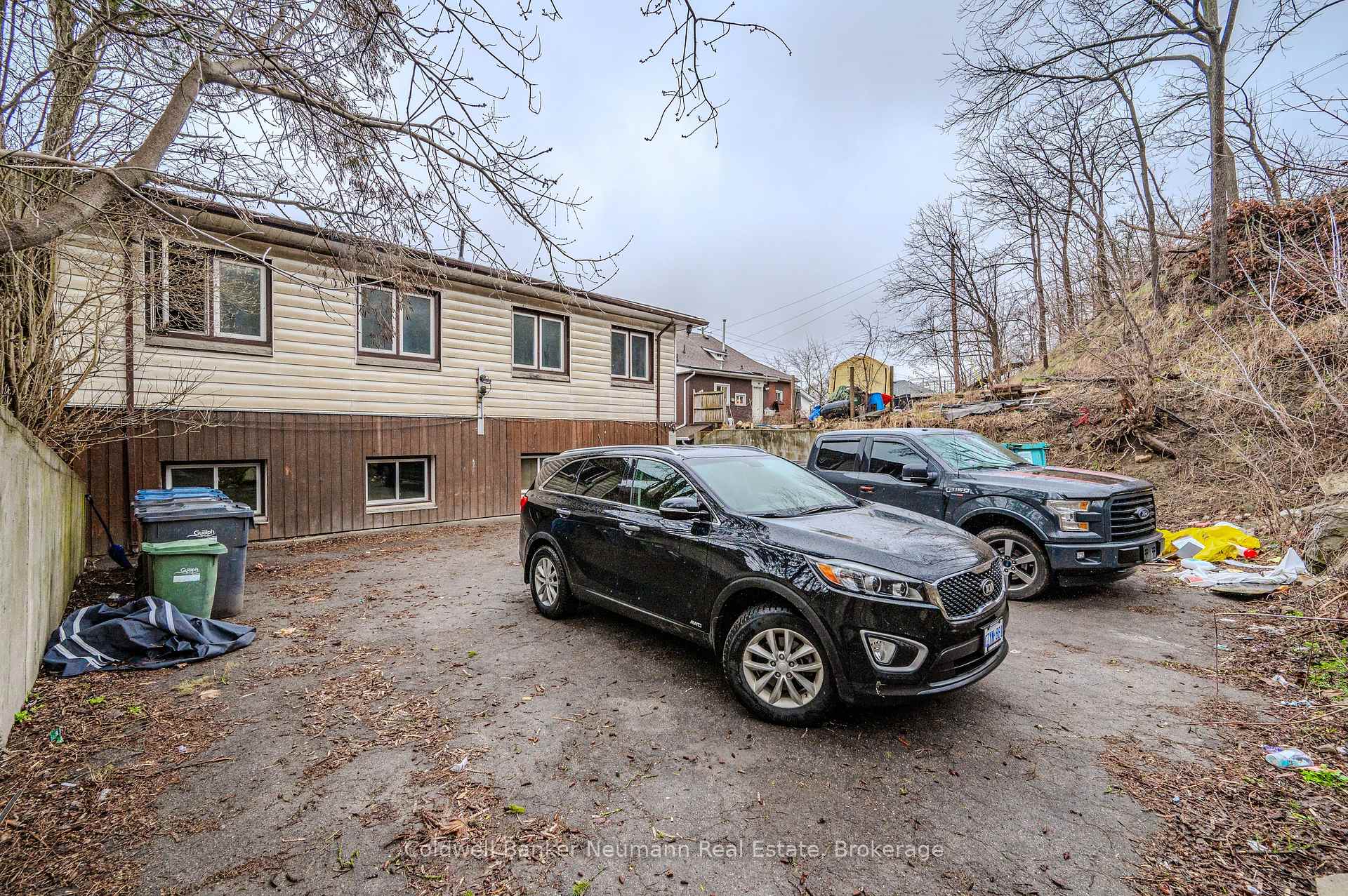 Photo 19 of Unit 5, 104 Elizabeth Street, Guelph, St. Patrick's Ward — HOMEH