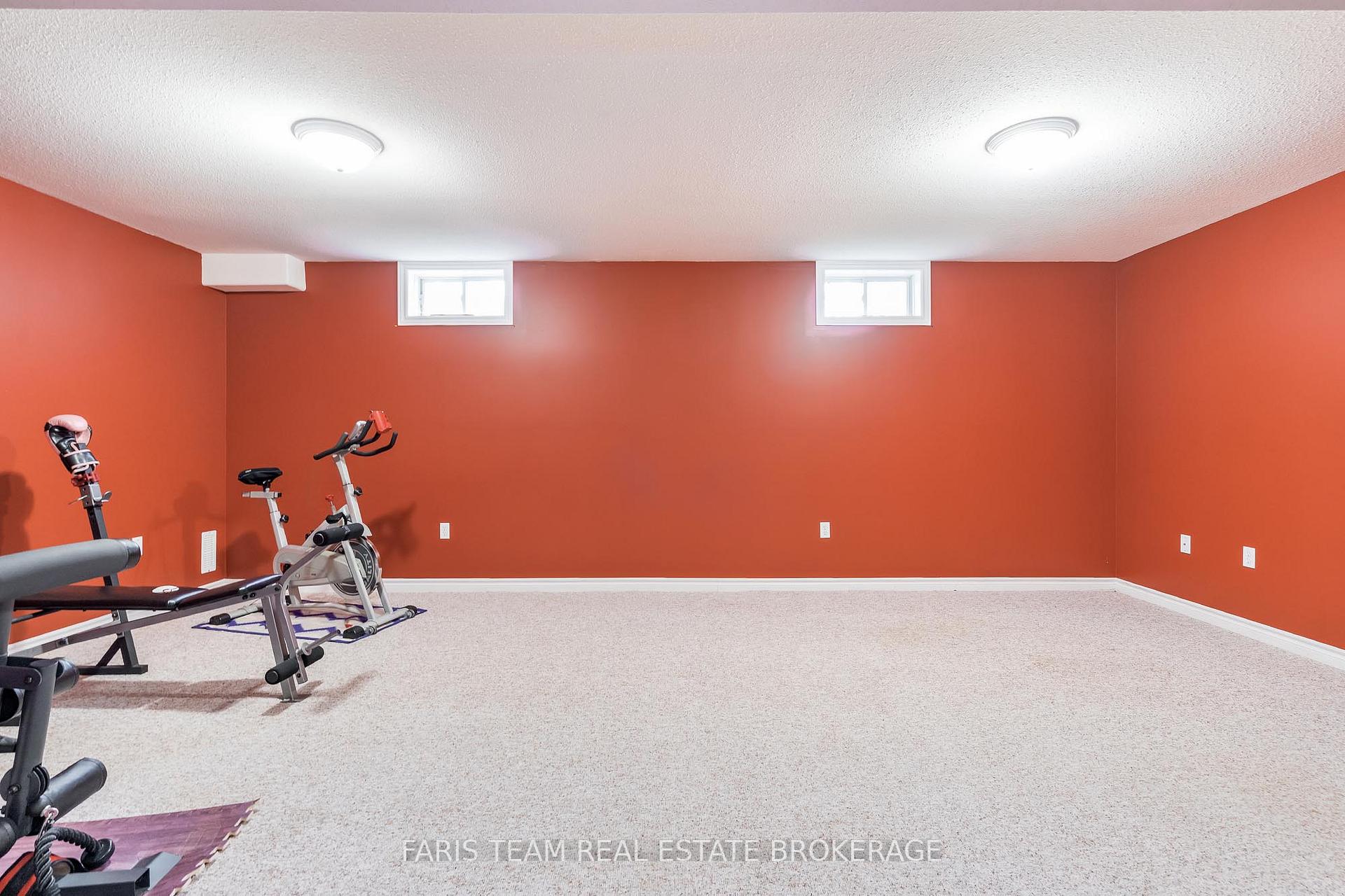 Photo 26 of 27 Capilano Court, Barrie, Little Lake — HOMEH