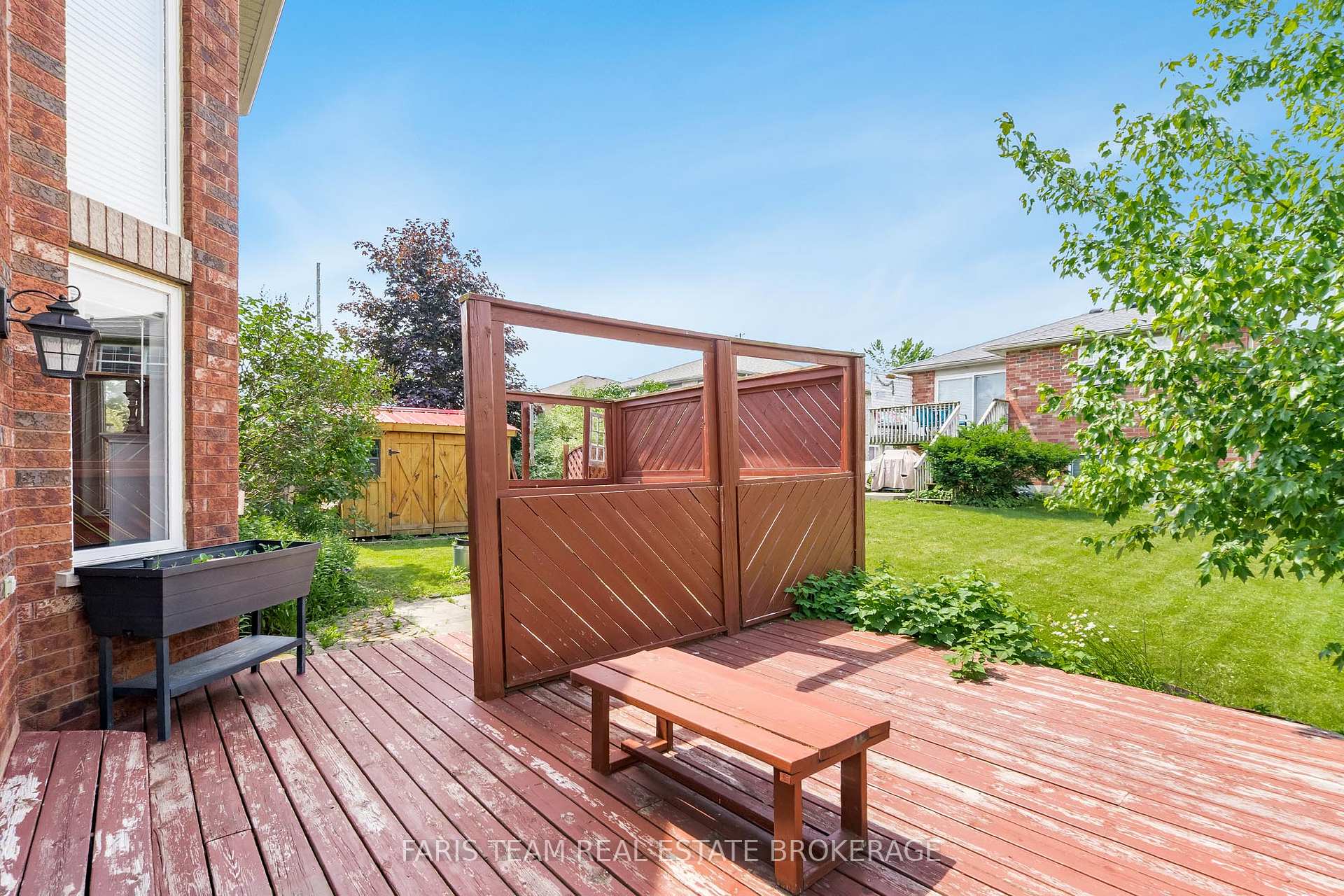Photo 31 of 27 Capilano Court, Barrie, Little Lake — HOMEH
