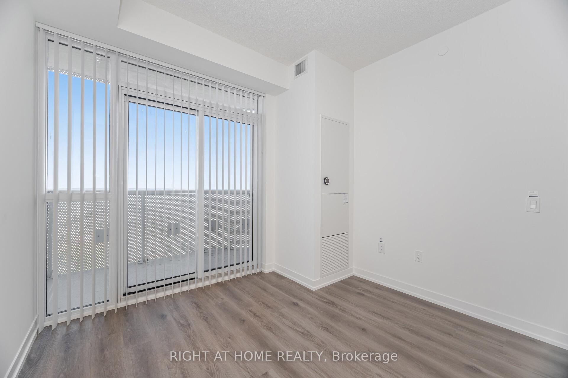 Photo 28 of Unit 5911, 225 Commerce Street N, Vaughan, Vaughan Corporate Centre — HOMEH