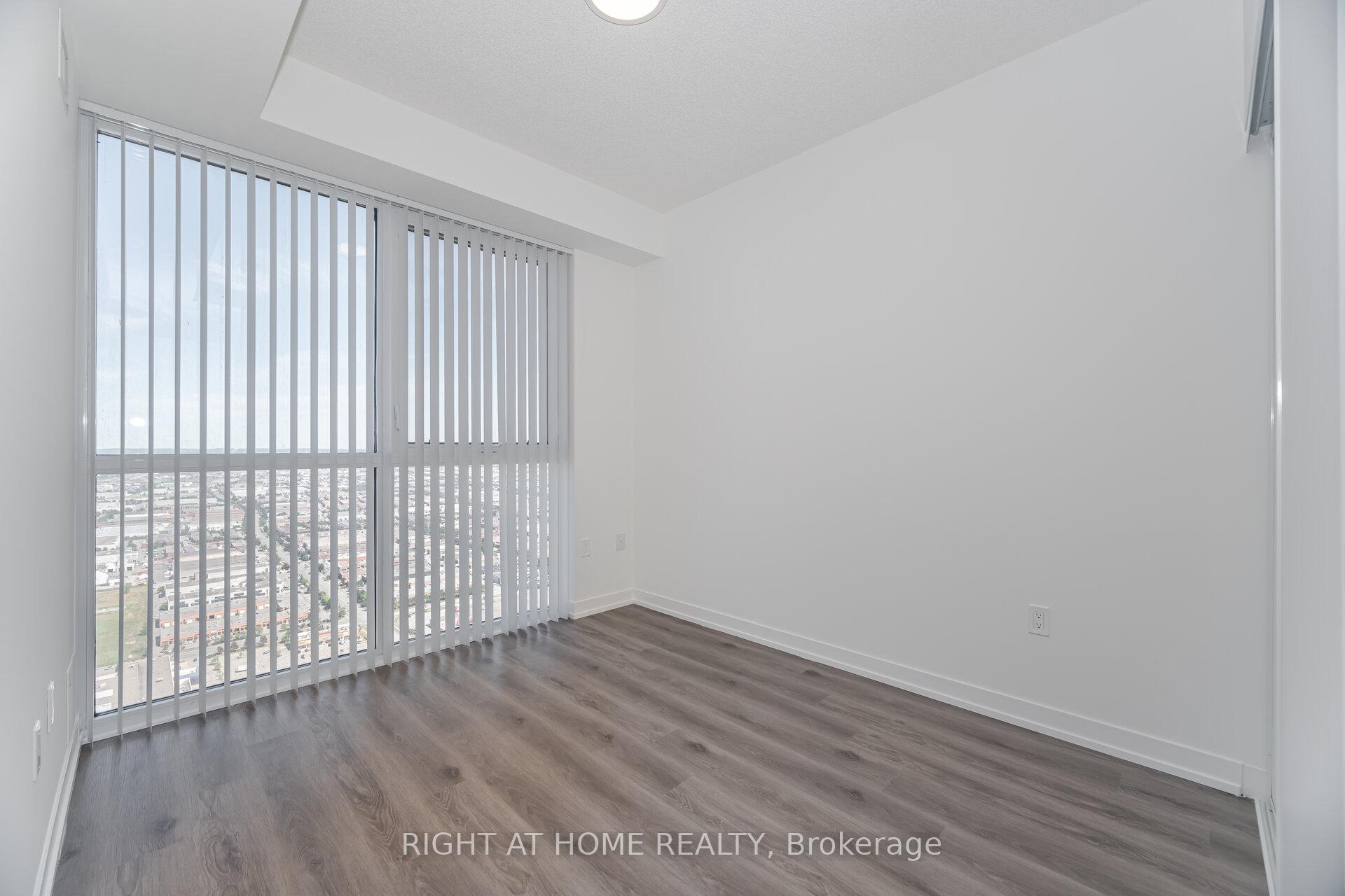 Photo 22 of Unit 5911, 225 Commerce Street N, Vaughan, Vaughan Corporate Centre — HOMEH