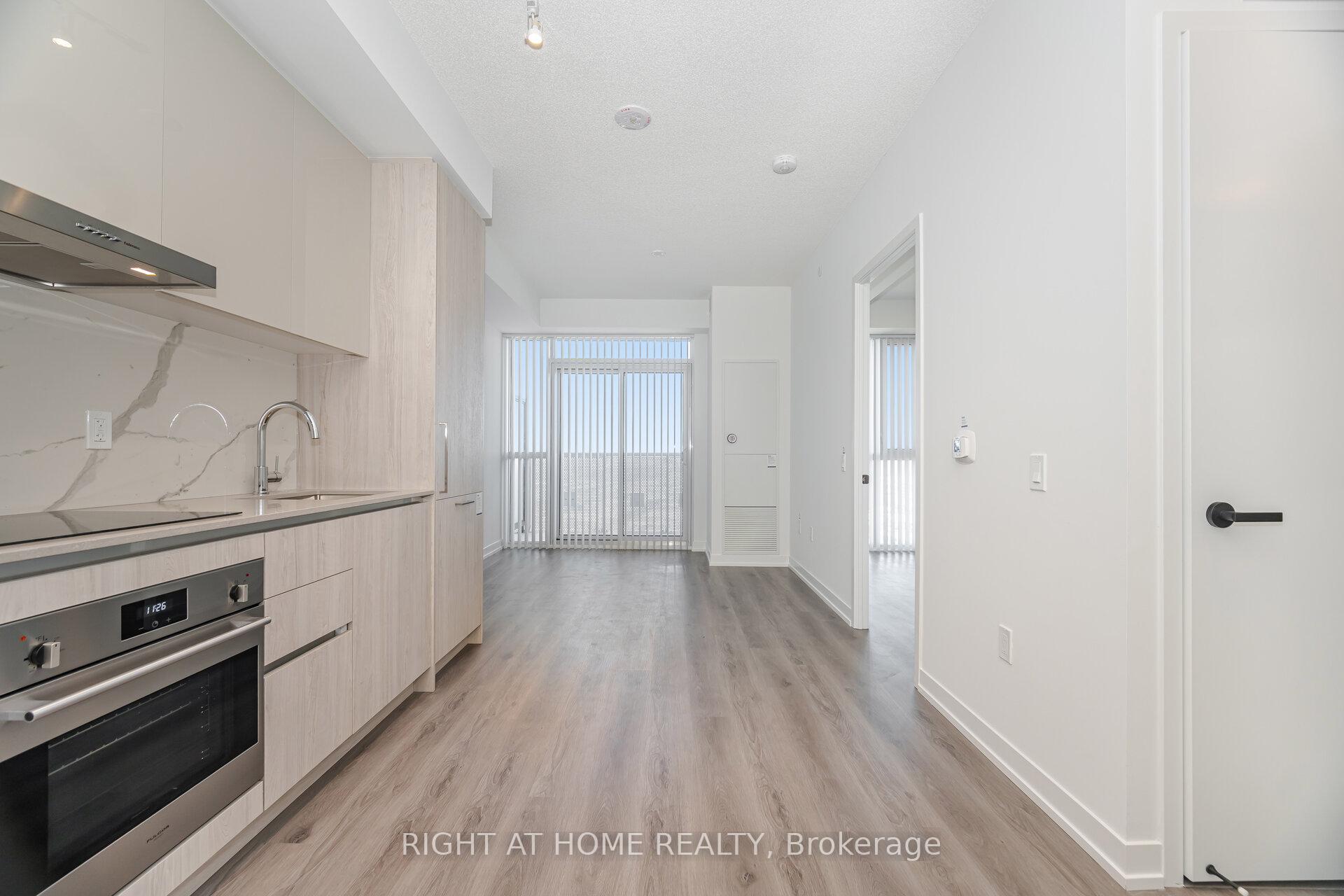Photo 25 of Unit 5911, 225 Commerce Street N, Vaughan, Vaughan Corporate Centre — HOMEH