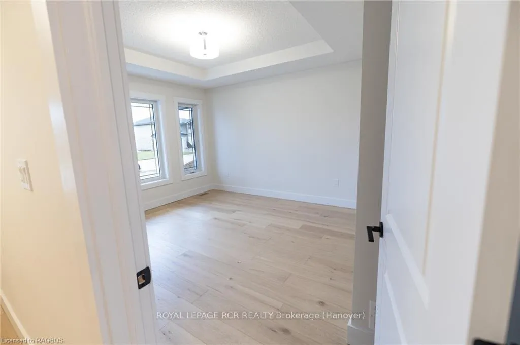 Photo 7 of 222 16TH Avenue Crescent, Hanover — HOMEH