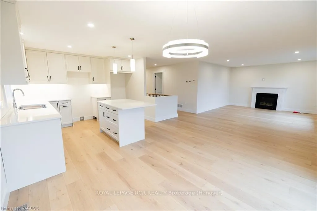 Photo 14 of 222 16TH Avenue Crescent, Hanover — HOMEH