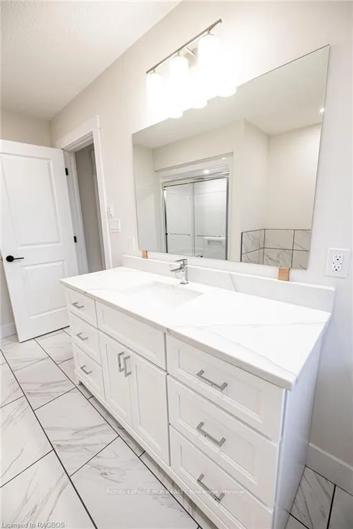 Photo 19 of 222 16TH Avenue Crescent, Hanover — HOMEH