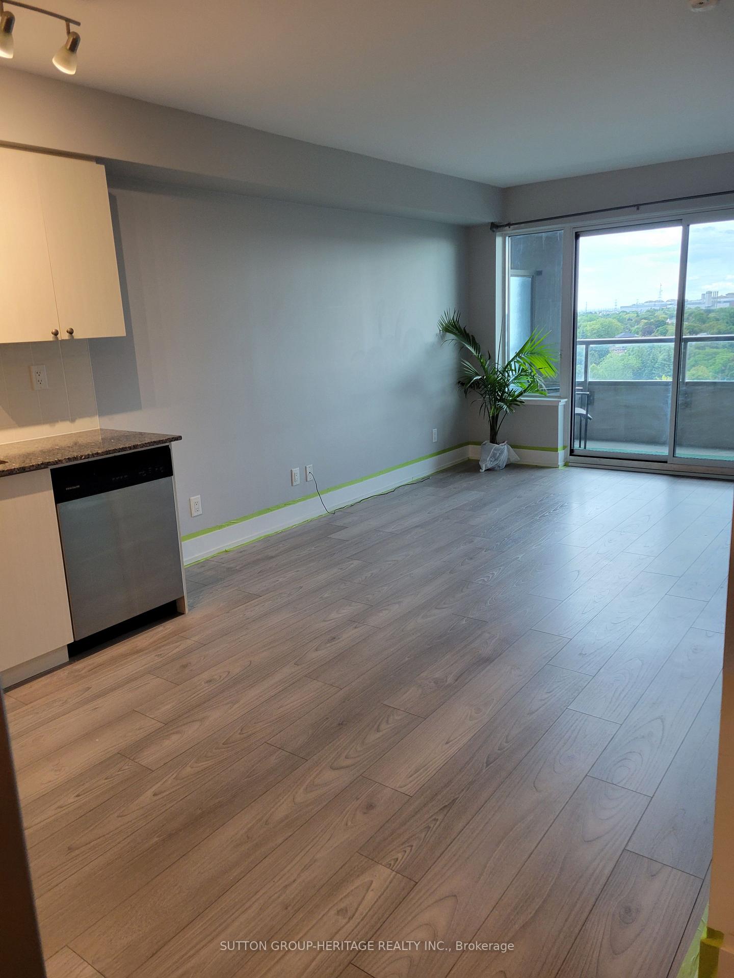 Photo 10 of Unit 906, 1215 Bayly Street, Pickering, Bay Ridges — HOMEH
