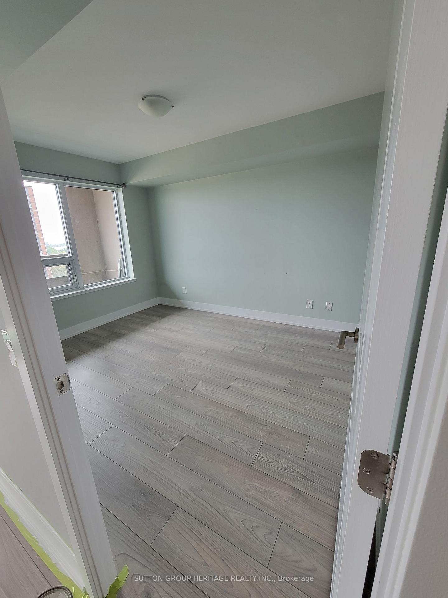 Photo 12 of Unit 906, 1215 Bayly Street, Pickering, Bay Ridges — HOMEH