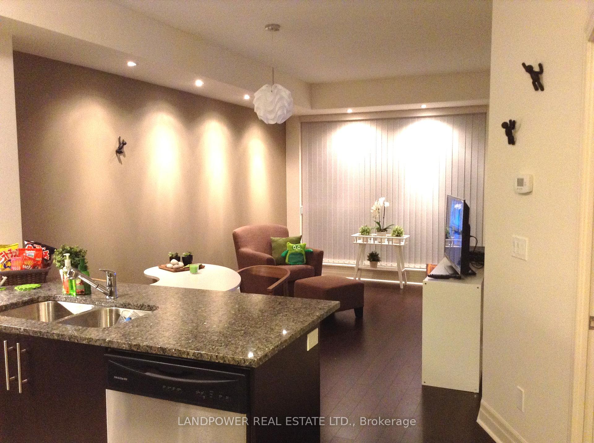 Photo 5 of Unit 308F, 8130 Birchmount Road, Markham, Unionville — HOMEH