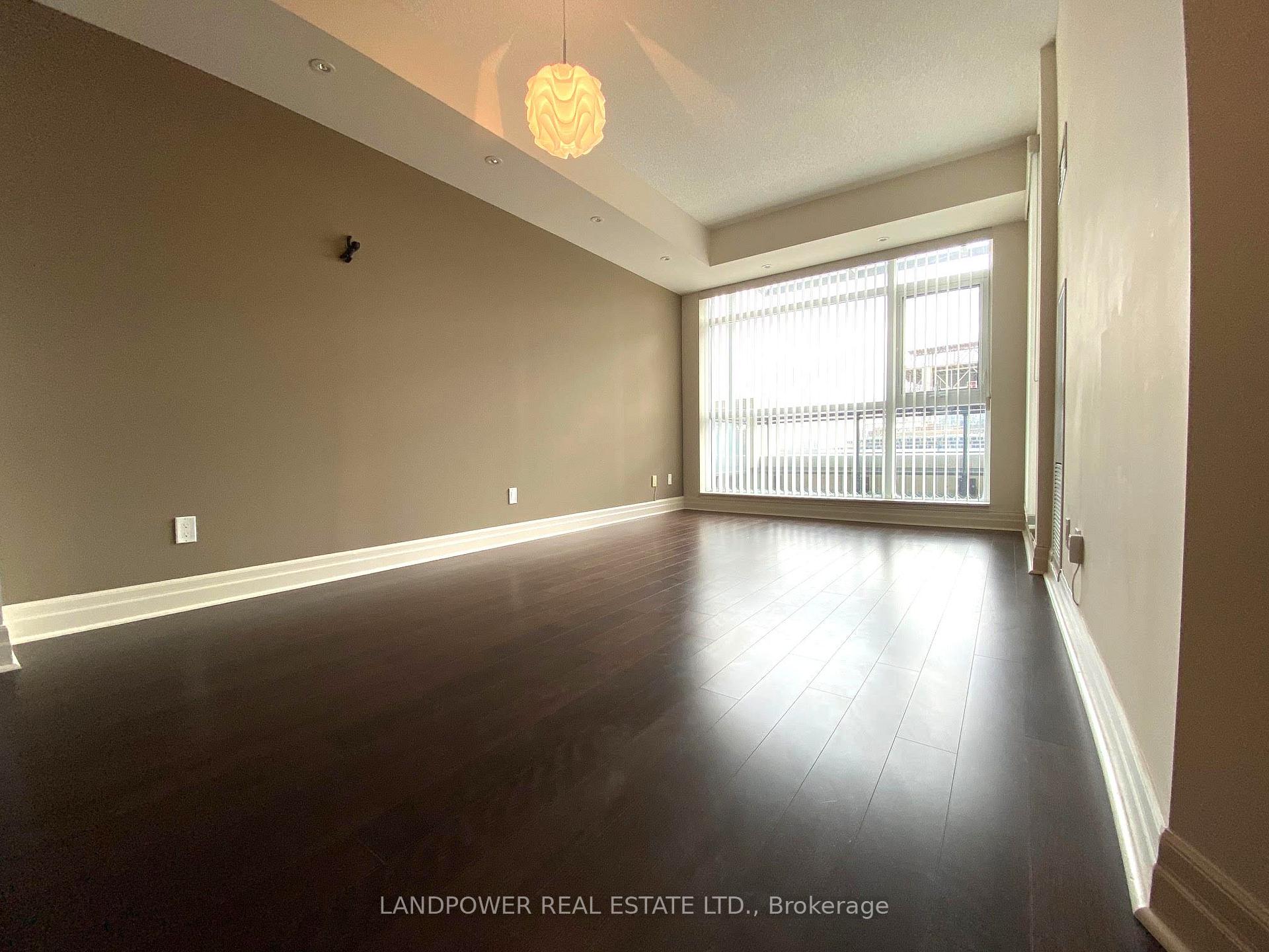Photo 4 of Unit 308F, 8130 Birchmount Road, Markham, Unionville — HOMEH
