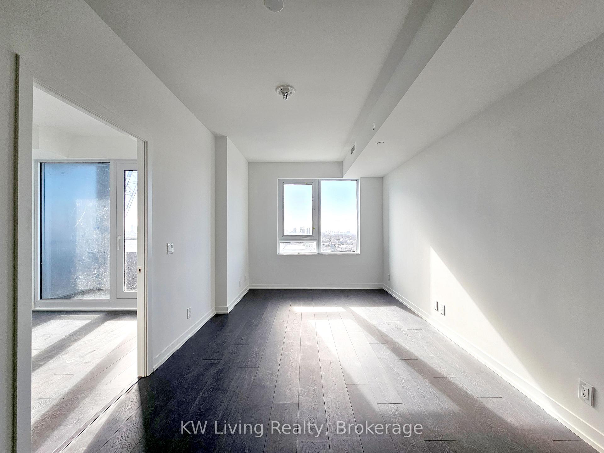 Photo 5 of Unit 1603, 2020 Bathurst Street, Toronto, Humewood-Cedarvale — HOMEH