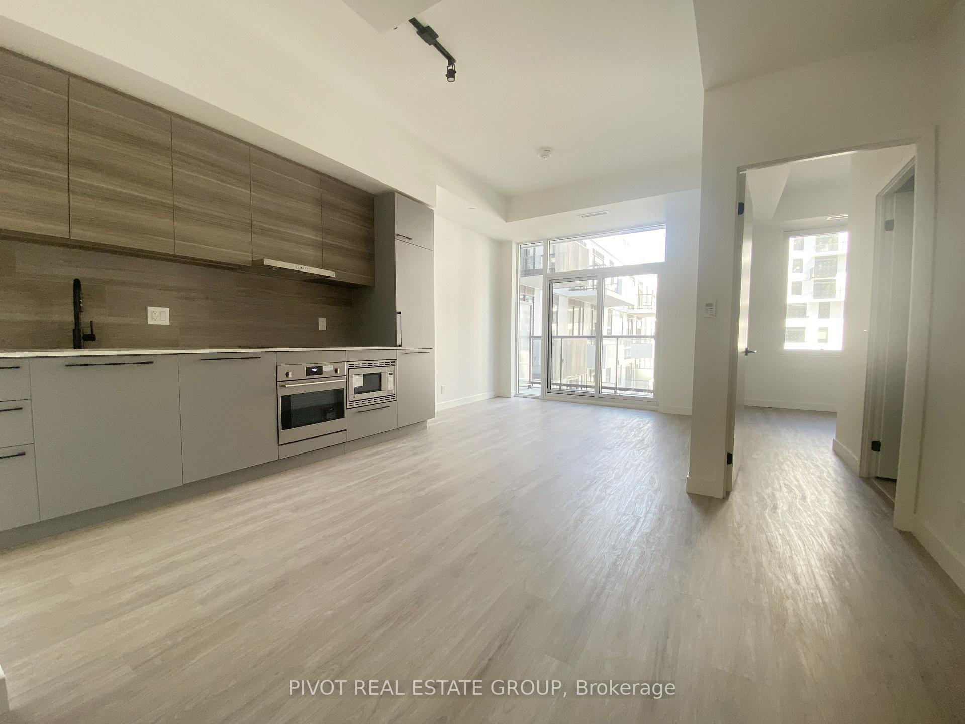 Photo 7 of Unit 726, 1050 Eastern Avenue, Toronto, The Beaches — HOMEH