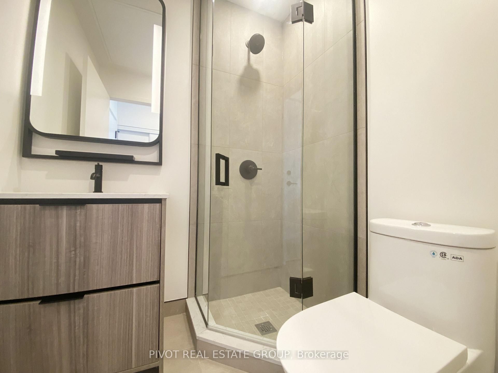 Photo 4 of Unit 726, 1050 Eastern Avenue, Toronto, The Beaches — HOMEH