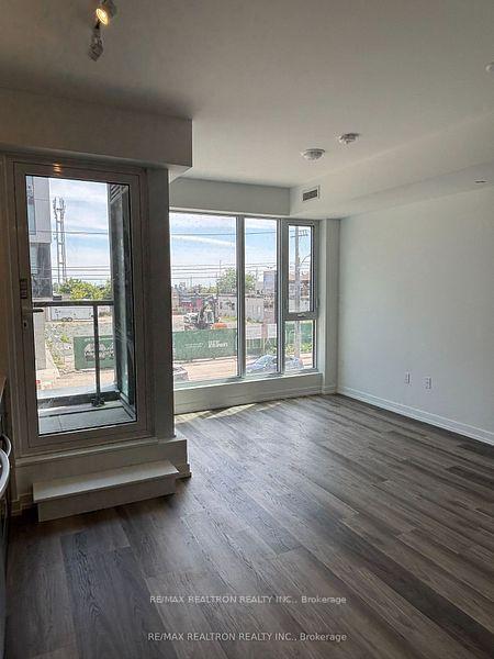 Photo 6 of Unit 206, 6 Chartwell Road, Etobicoke, Stonegate-Queensway — HOMEH