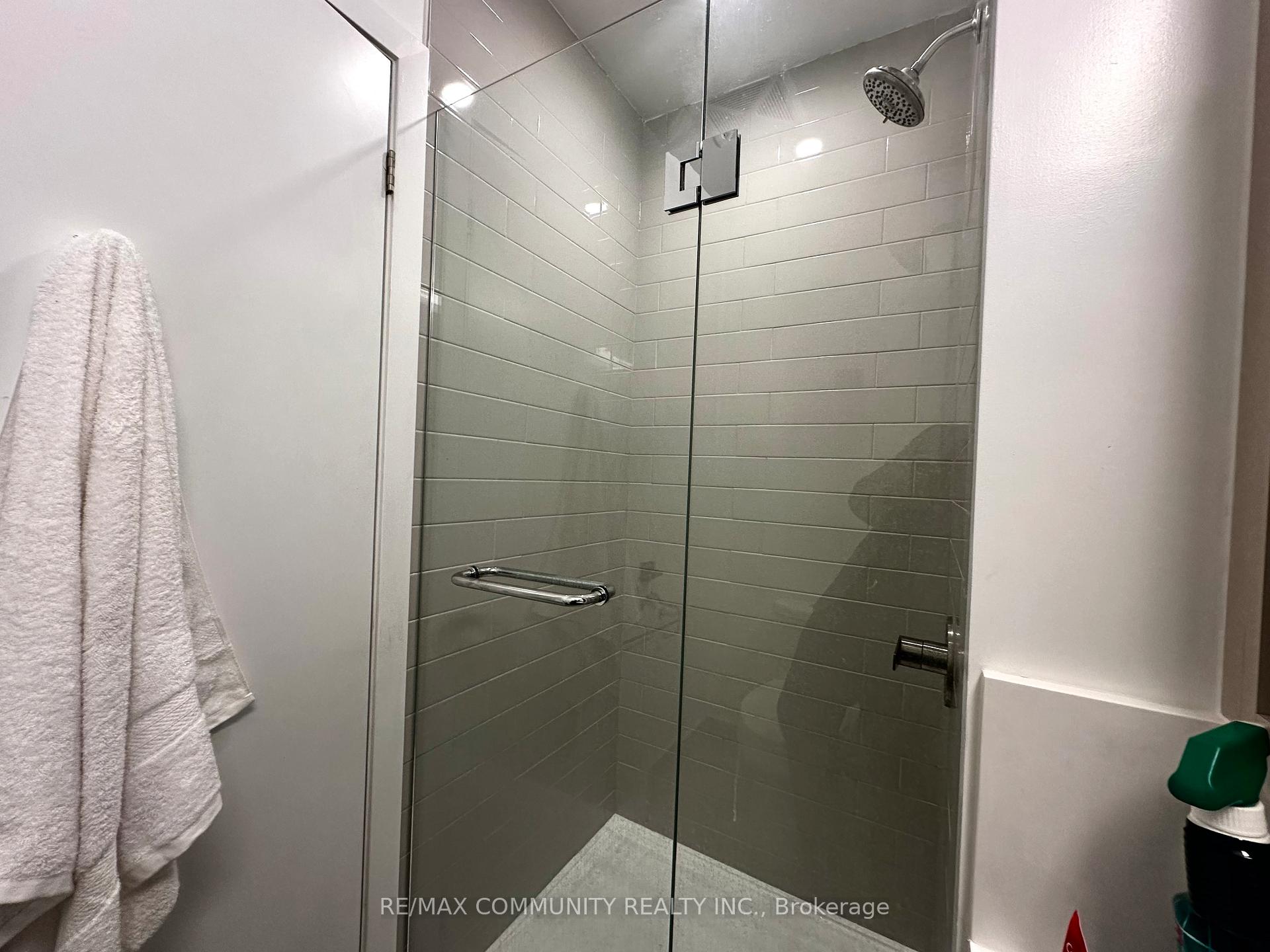 Photo 3 of Unit 512, 319 Jarvis Street, Toronto, Moss Park — HOMEH