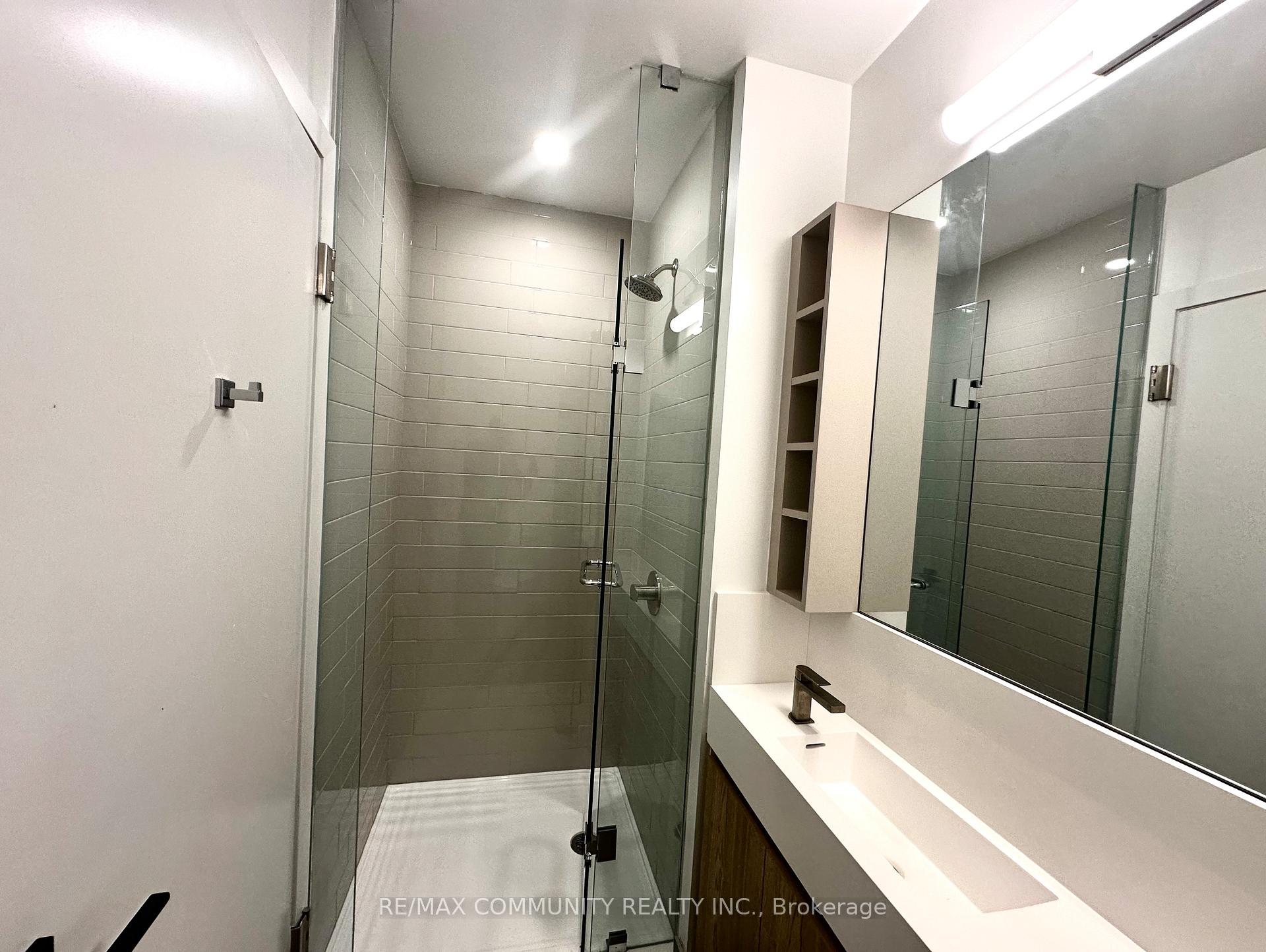 Photo 4 of Unit 512, 319 Jarvis Street, Toronto, Moss Park — HOMEH