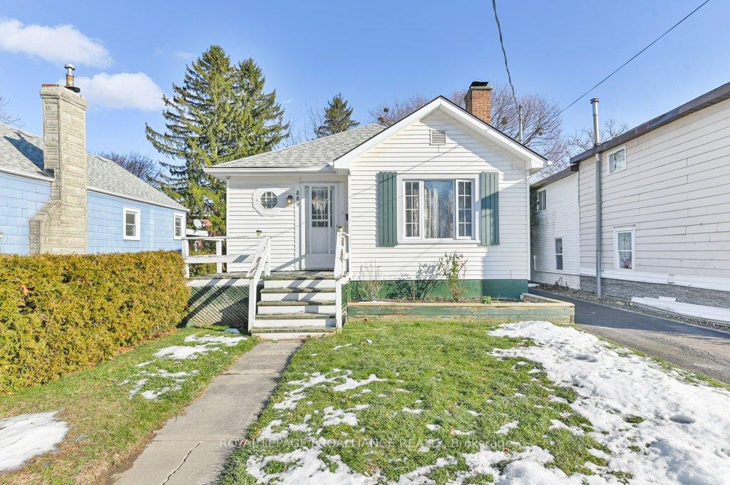 Photo 3 of 289 Ann Street, Belleville, Belleville Ward — HOMEH