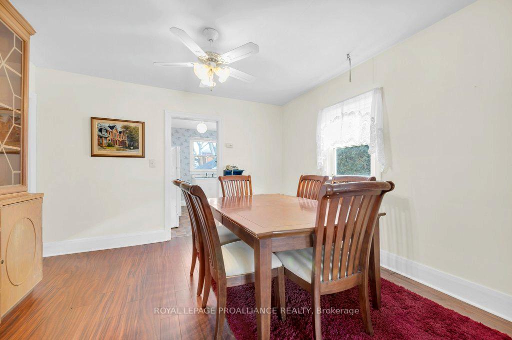 Photo 11 of 289 Ann Street, Belleville, Belleville Ward — HOMEH